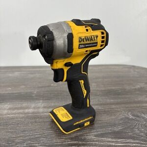USED Dewalt 20V MAX Cordless Brushless Compact 1/4 in. Impact Driver